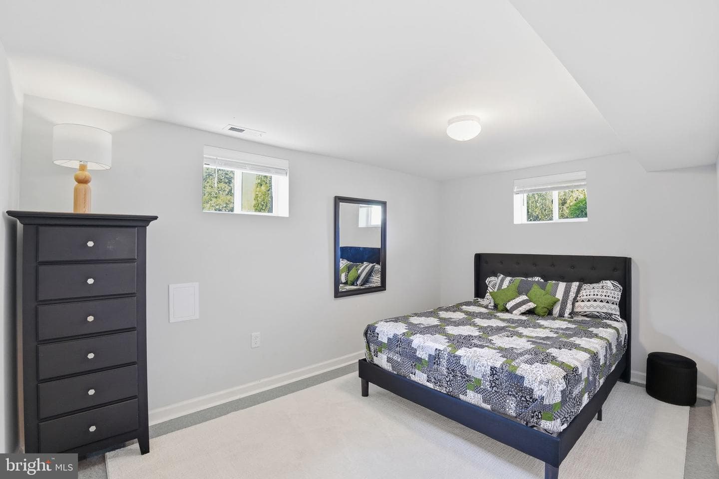 2209 Rollins Drive photo 36