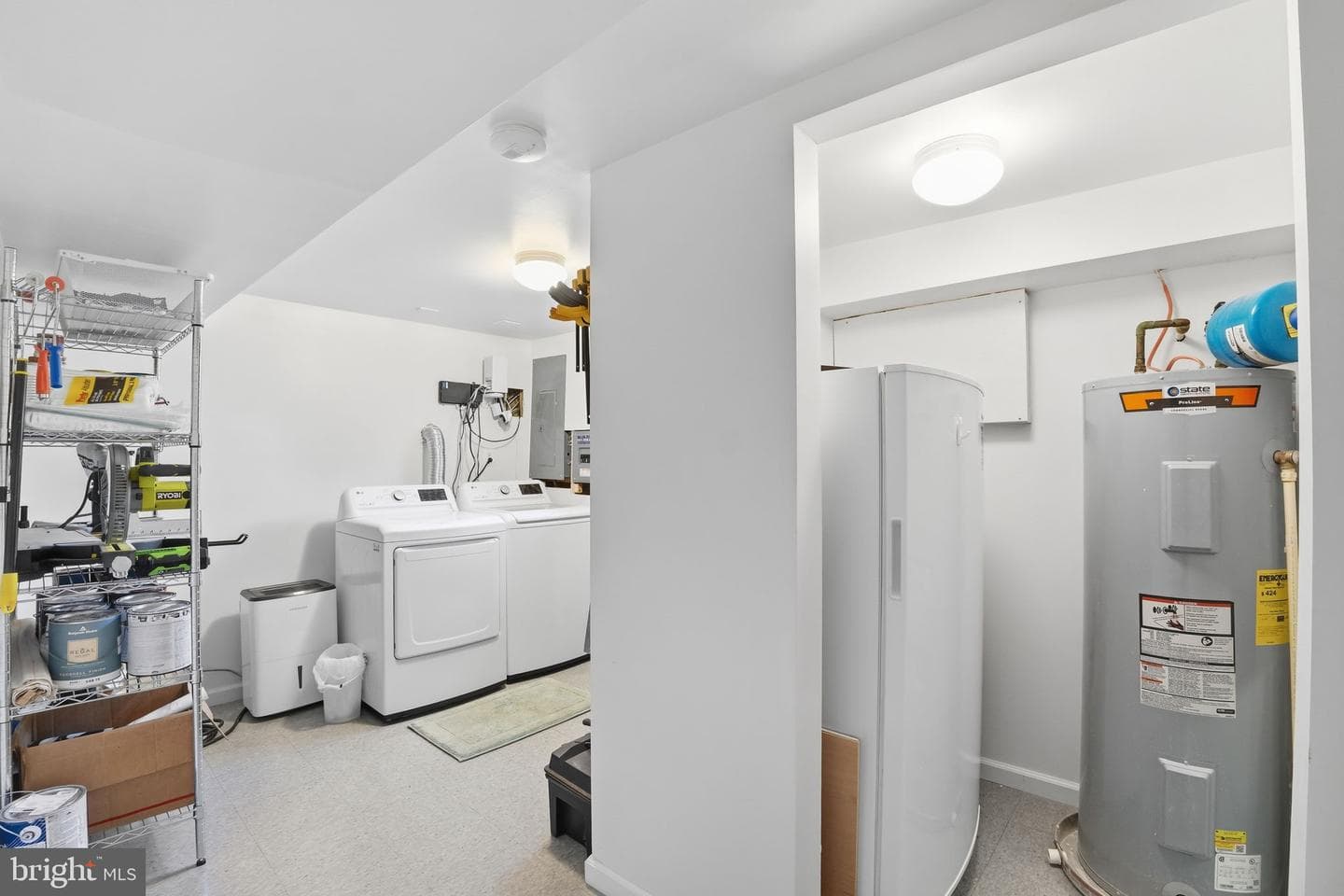 2209 Rollins Drive photo 46