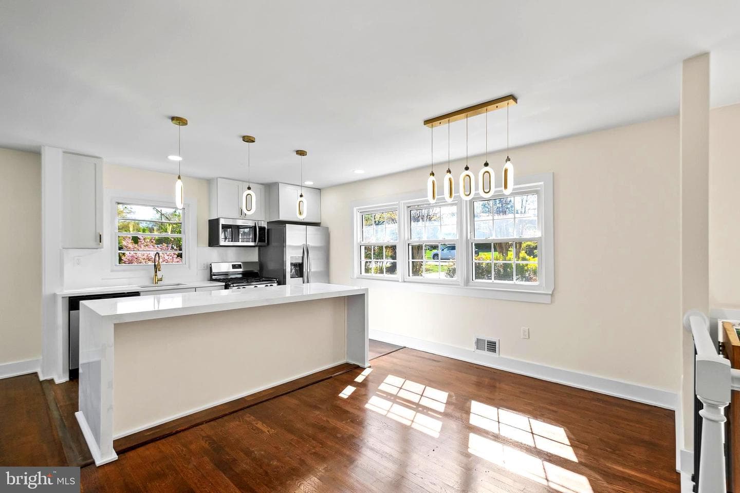 6019 Marilyn Drive photo 14