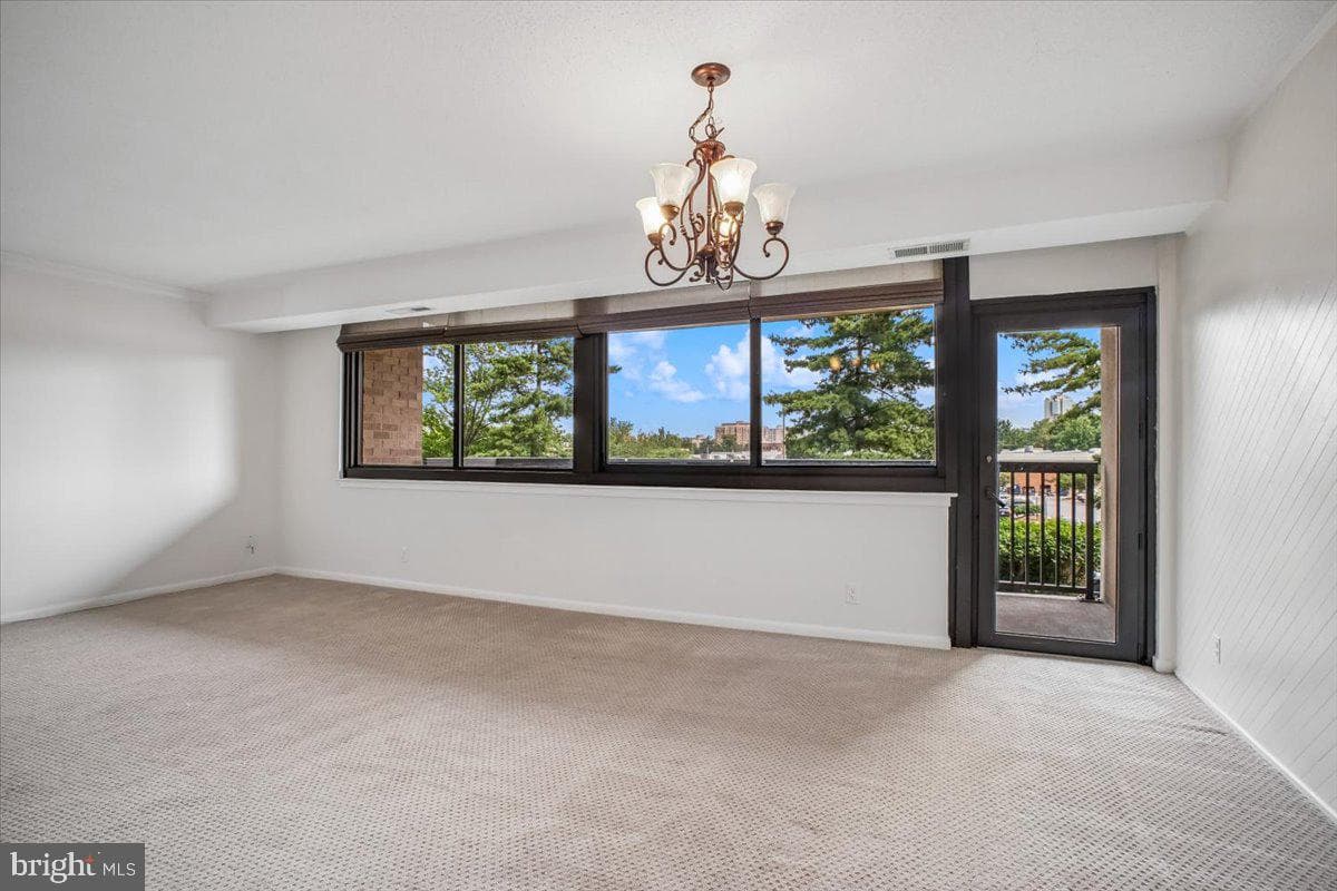 5501 Seminary Road #106s photo 10