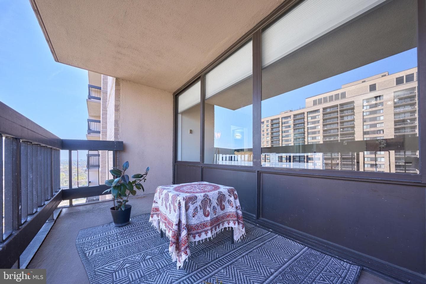 3705 S George Mason Drive #1718s photo 19