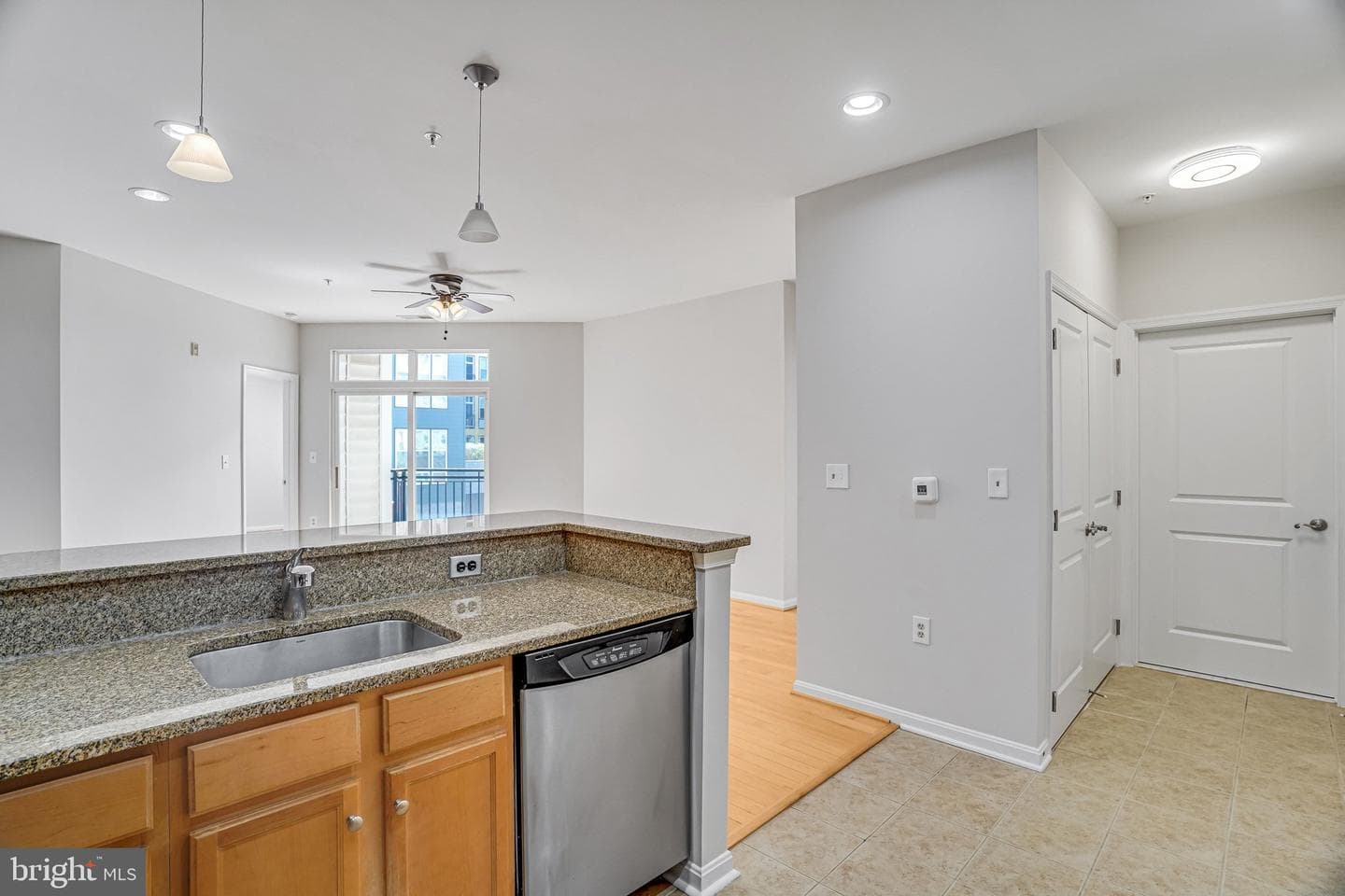 2655 Prosperity Avenue #201 photo 5