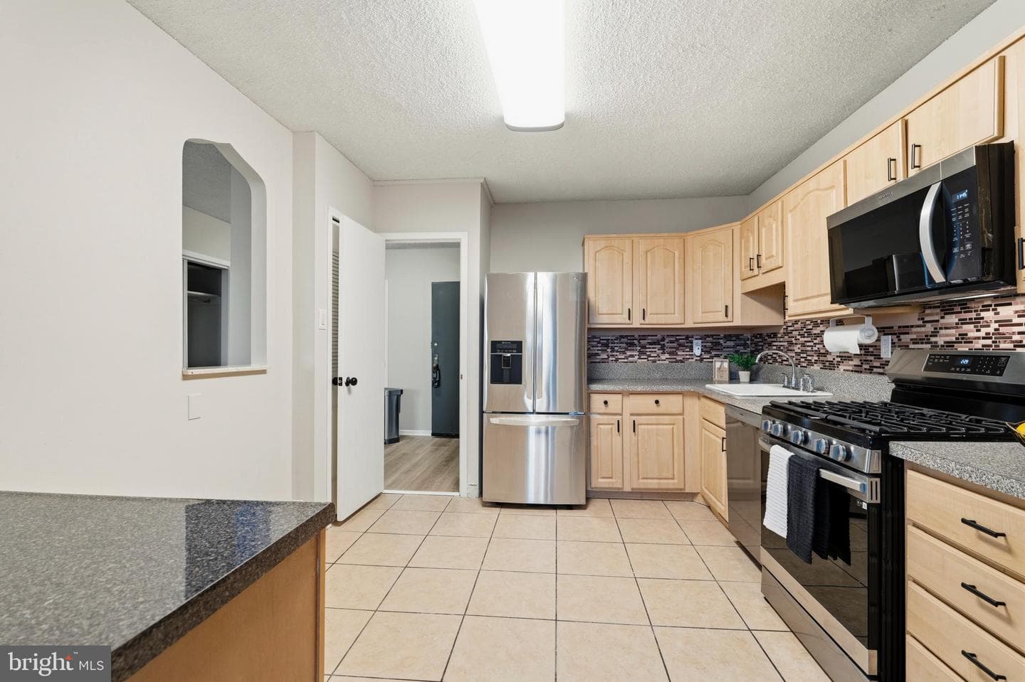 3705 S George Mason Drive #914s photo 16