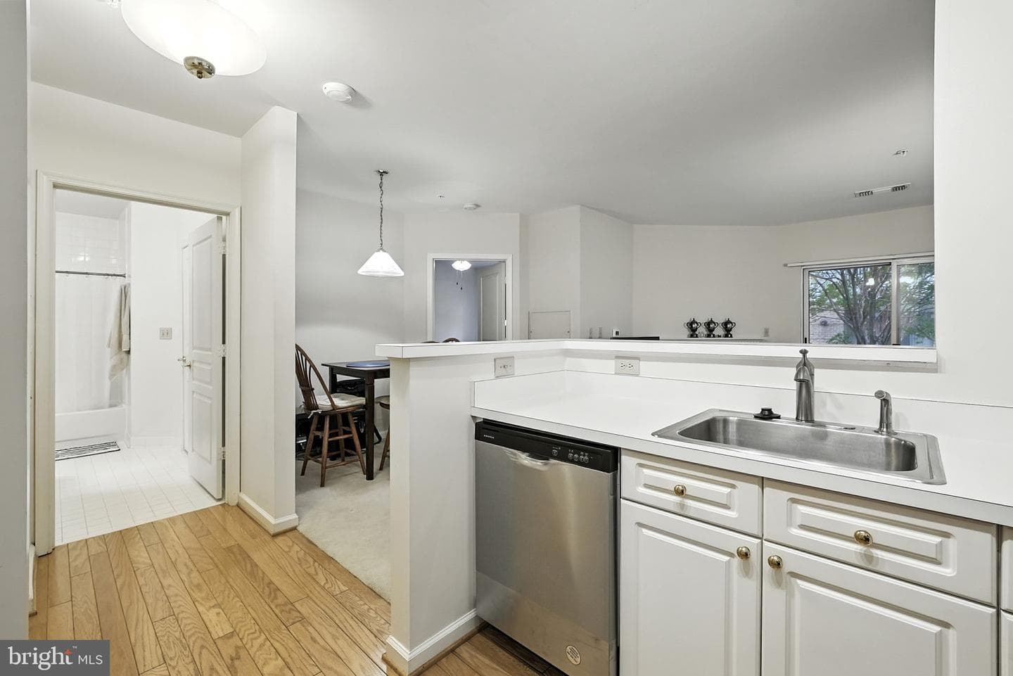 2204 Westcourt Lane #109 photo 6