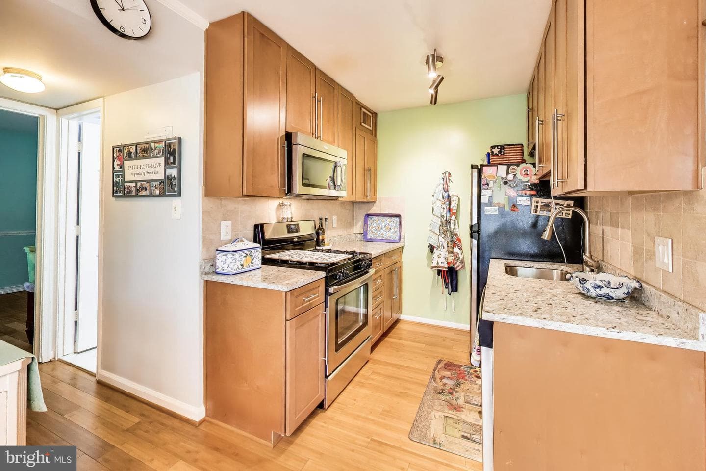 4909 Americana Drive #t6 photo 8