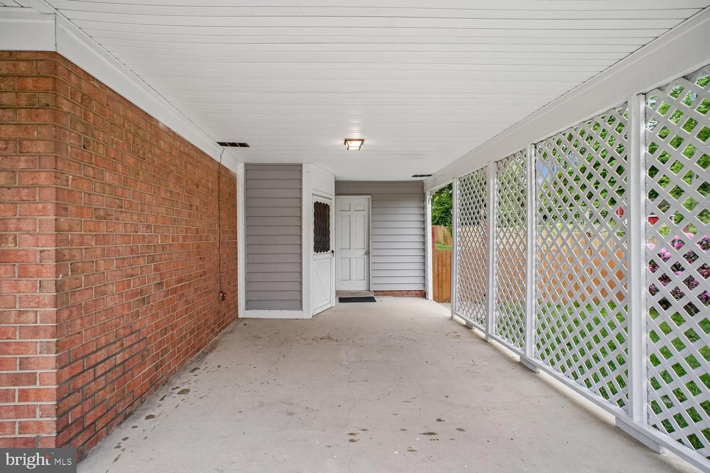 8933 Burke Lake Road photo 6