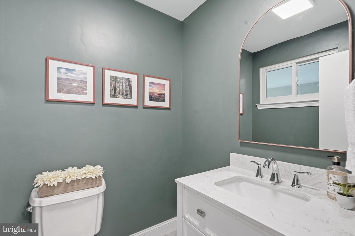 5506 Kempton Drive photo 9
