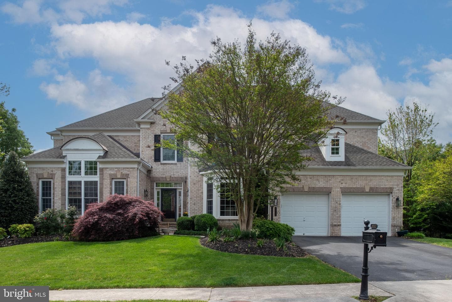 8937 Rhododendron Circle photo 111