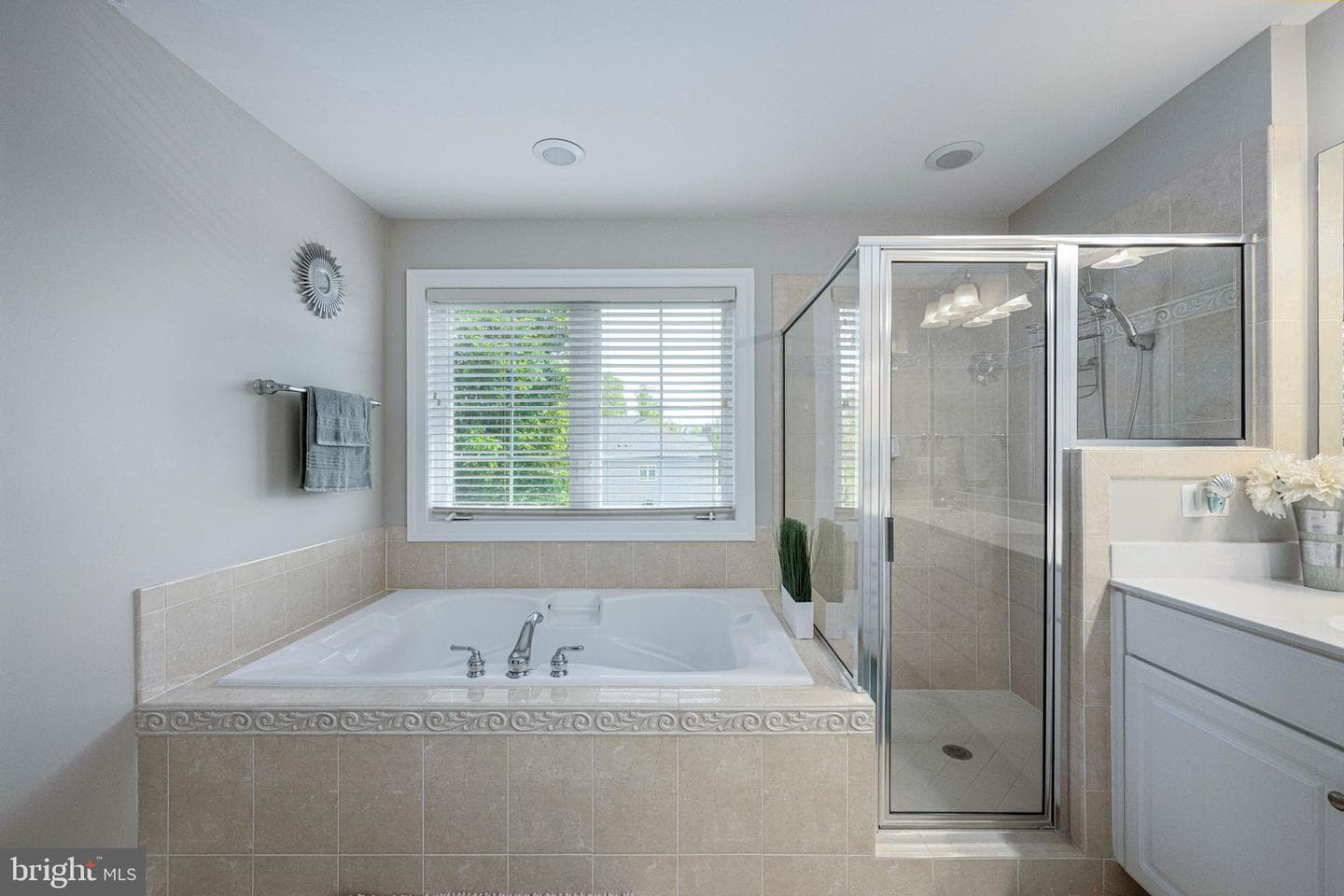 8937 Rhododendron Circle photo 64