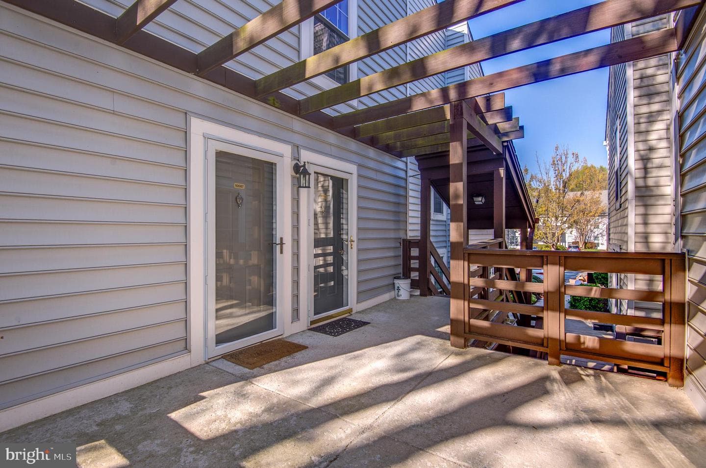 10087 Oakton Terrace Road photo 32