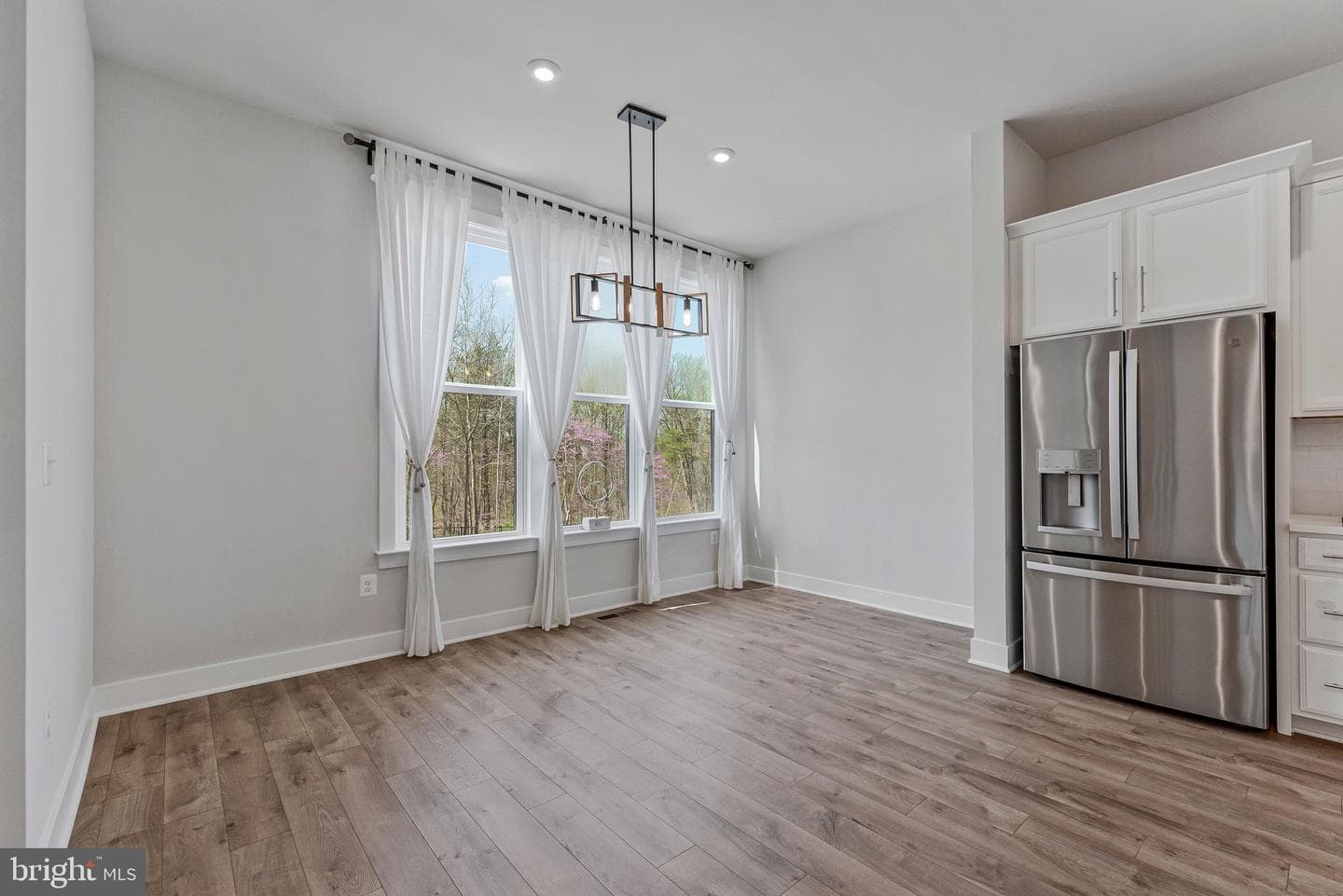 2491 Liberty Loop photo 17