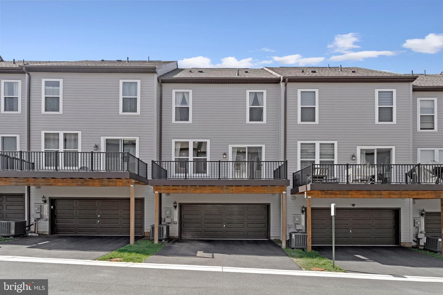 2491 Liberty Loop photo 42