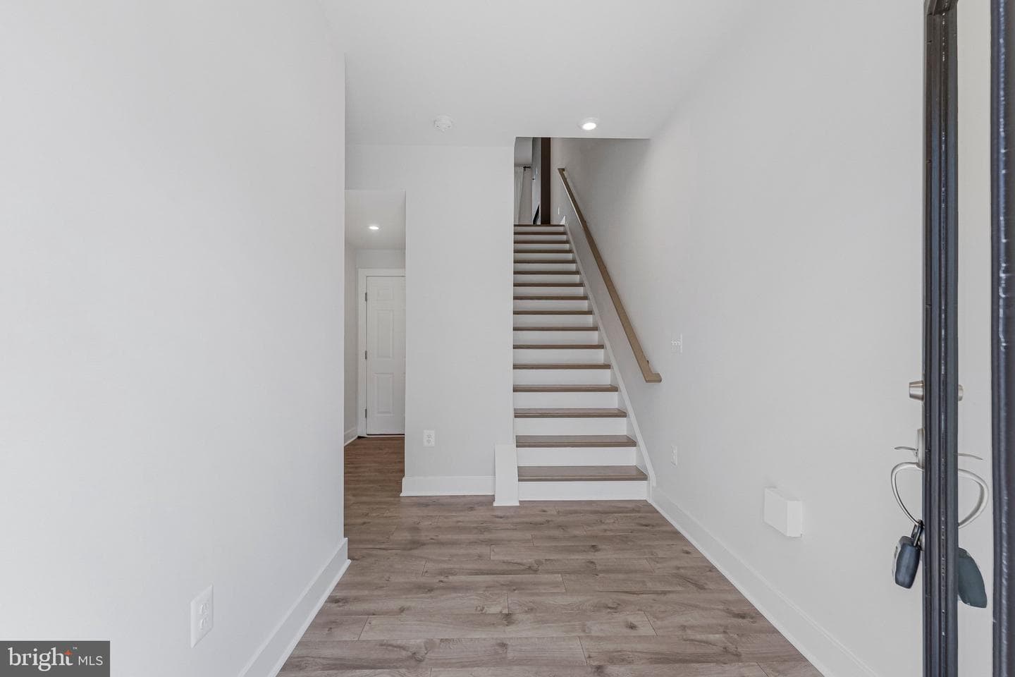 2491 Liberty Loop photo 6