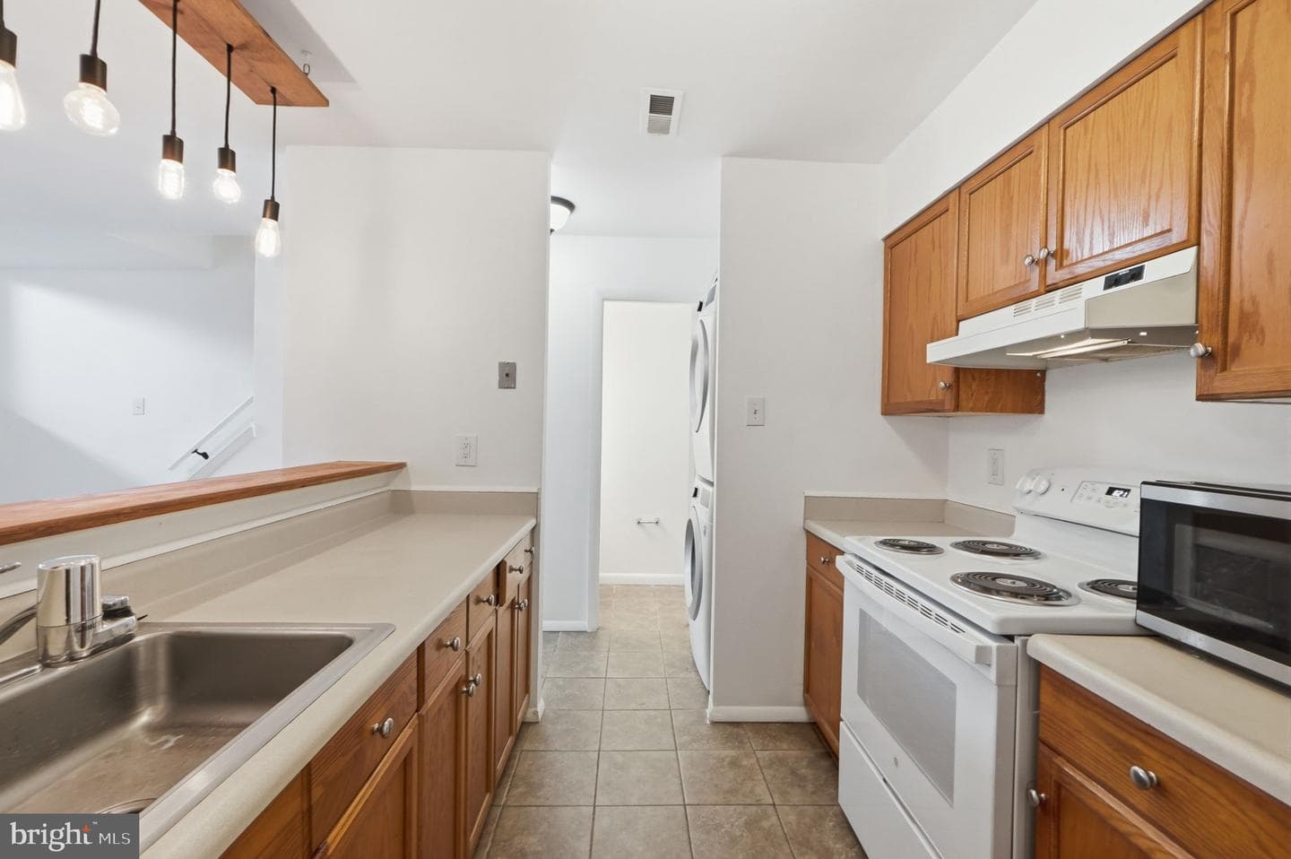 3914 Woodhue Place #6 photo 13