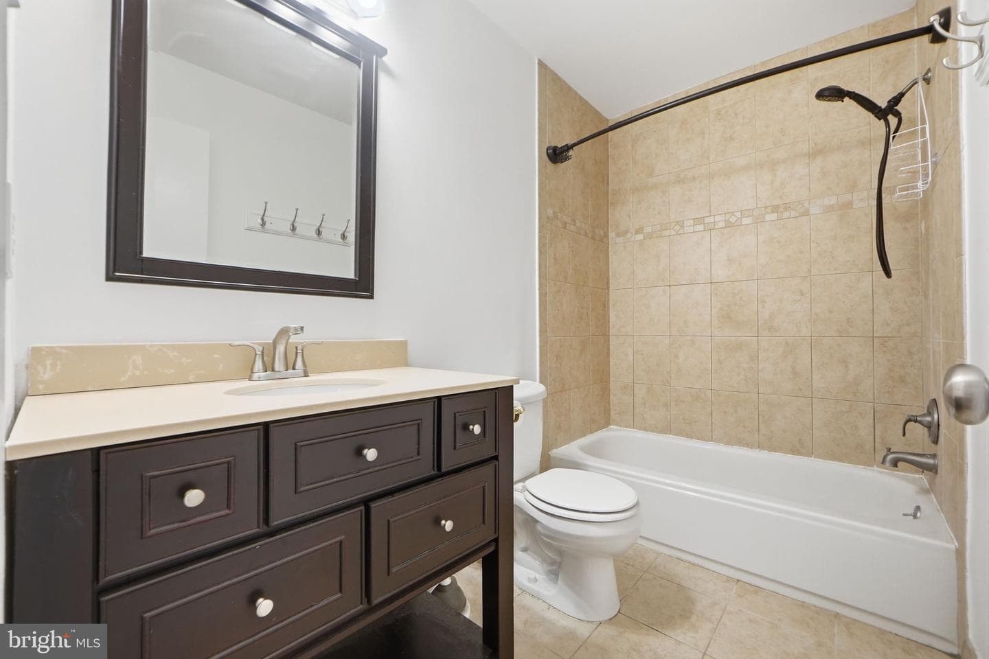 3914 Woodhue Place #6 photo 17