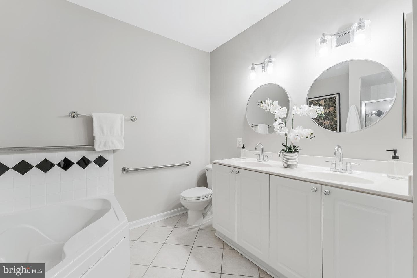 1851 Stratford Park Place #212 photo 33
