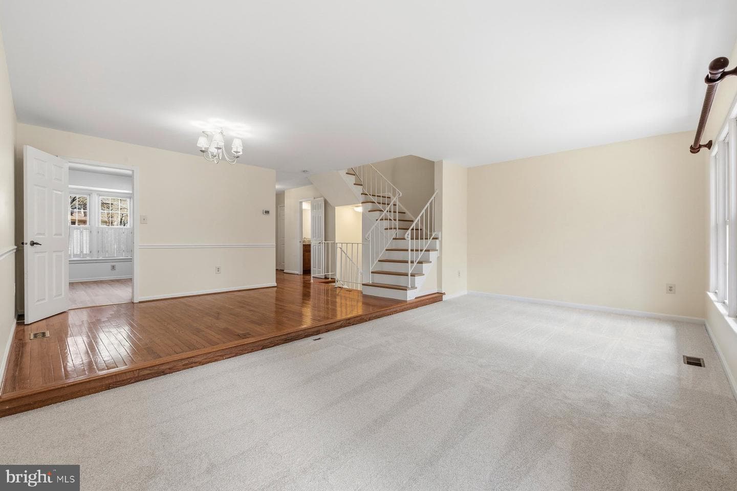 8955 Omega Court photo 5