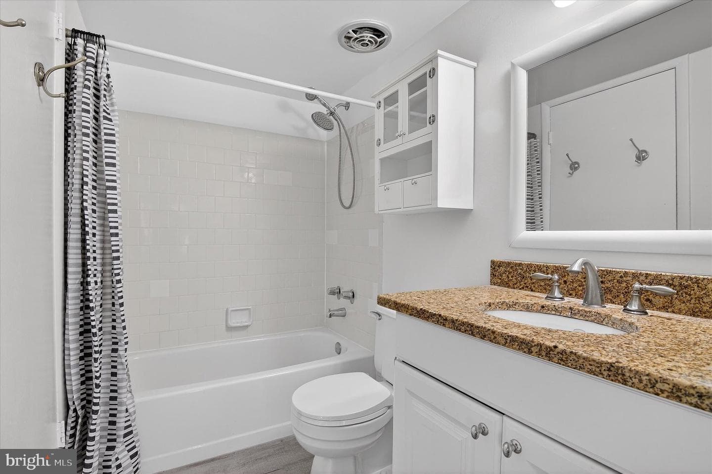 10340 Luria Commons Court #3h photo 16