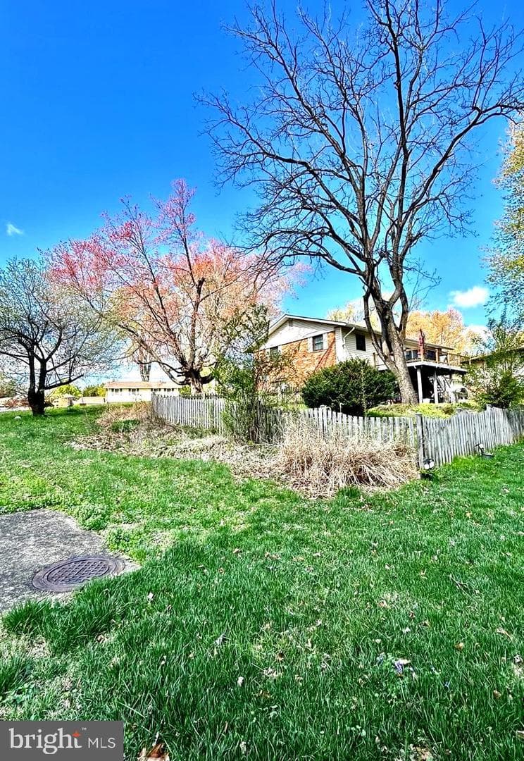 3715 Moss Drive photo 8