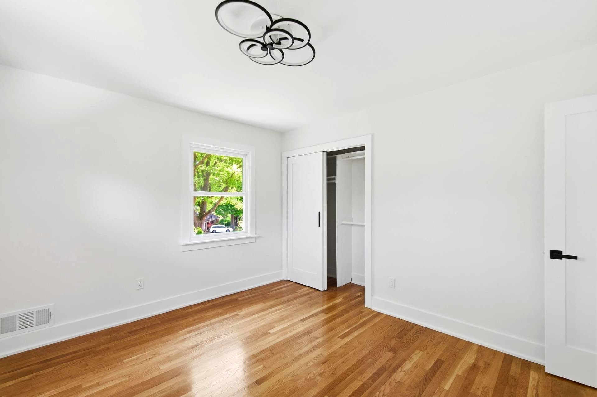 7708 Jansen Drive photo 19