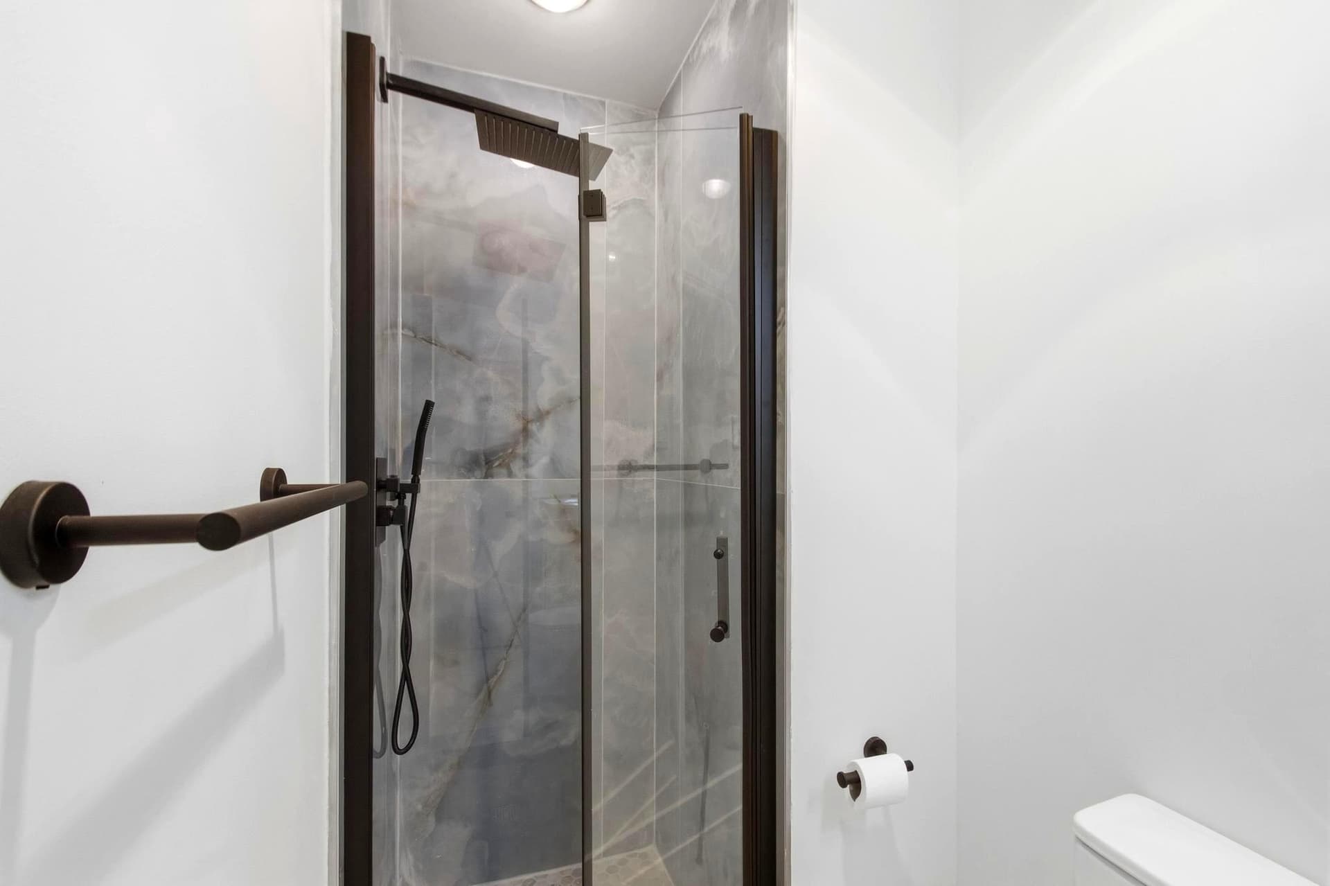 7708 Jansen Drive photo 20