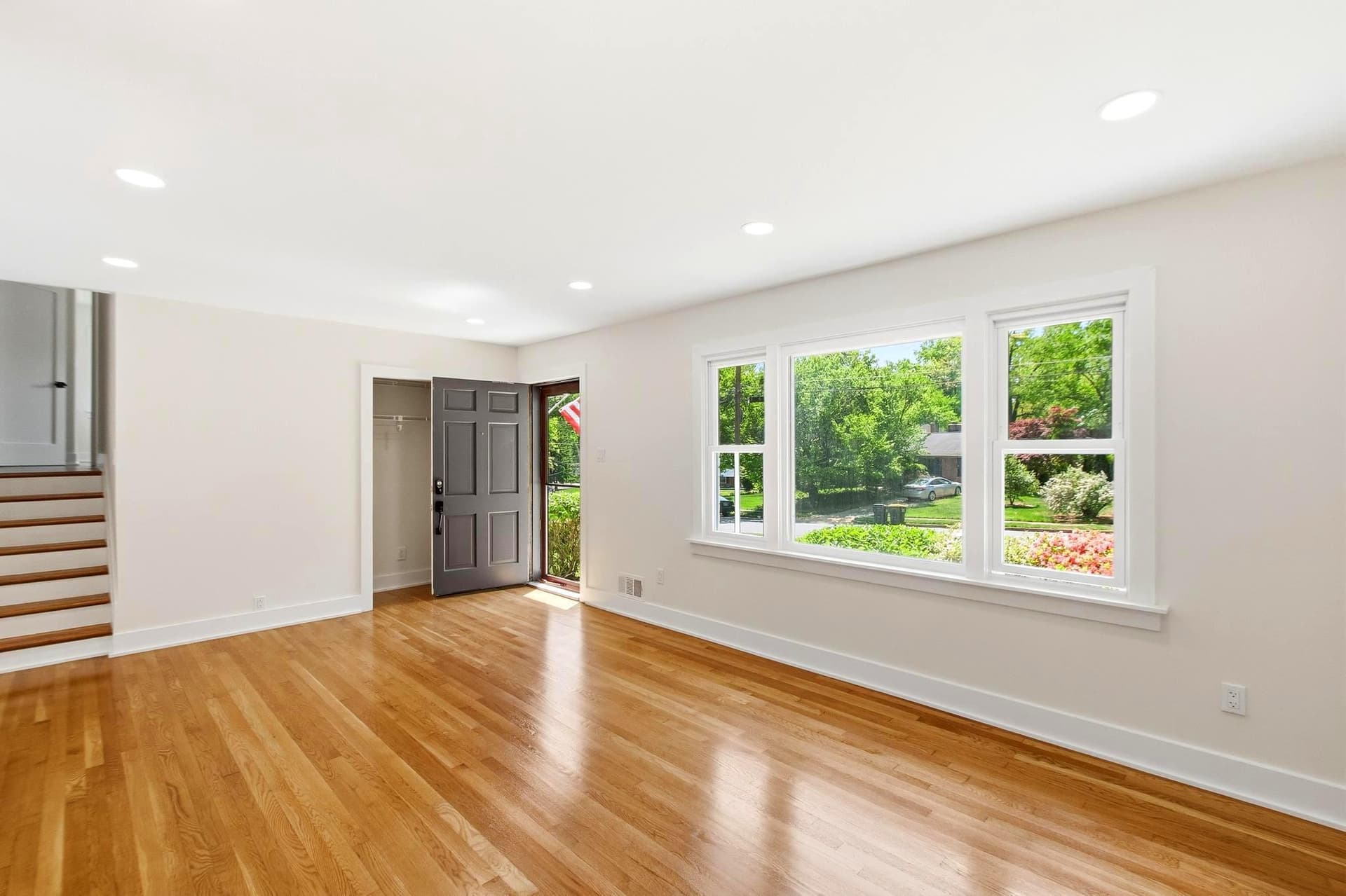 7708 Jansen Drive photo 5