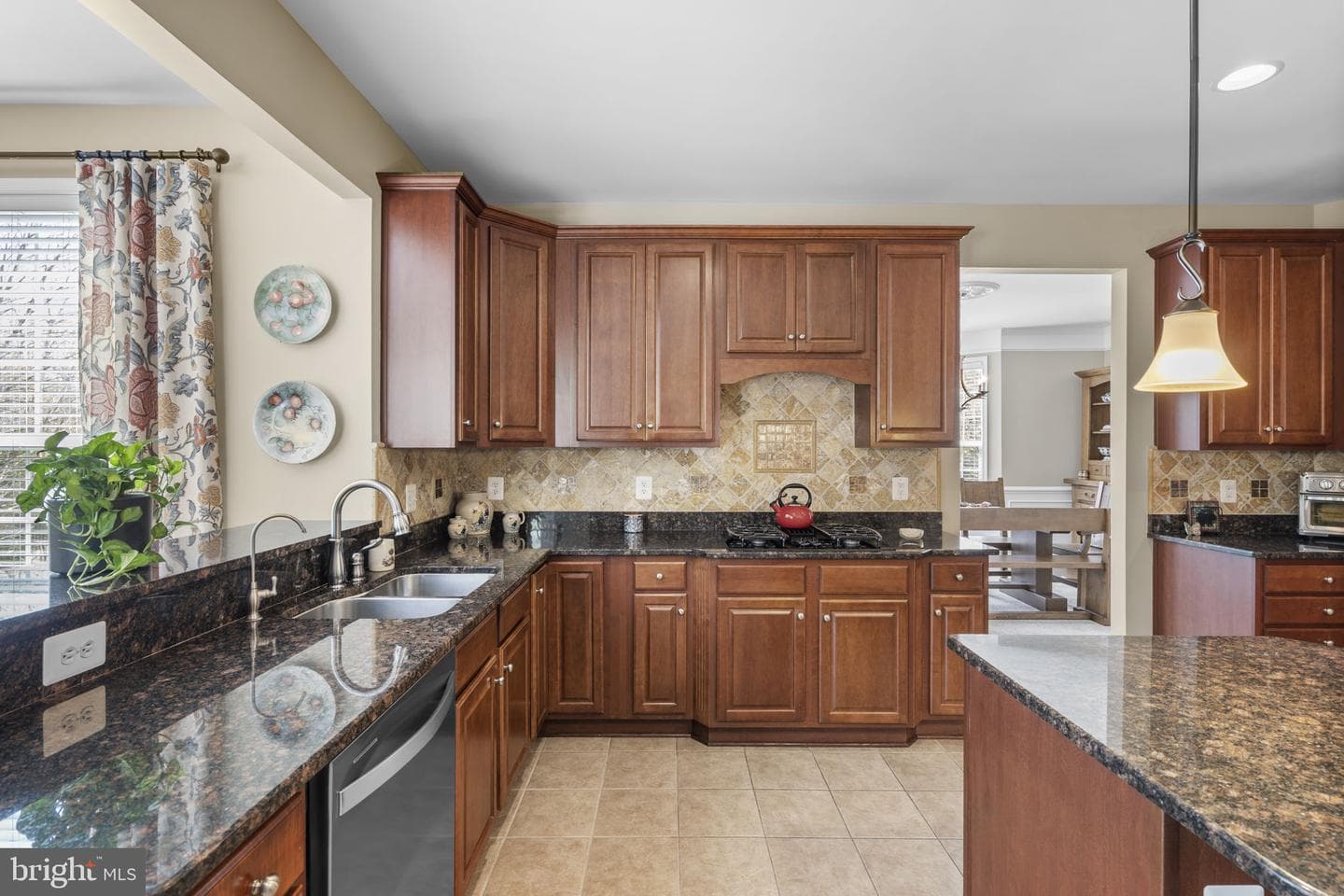 9323 Castle Hill Road photo 20