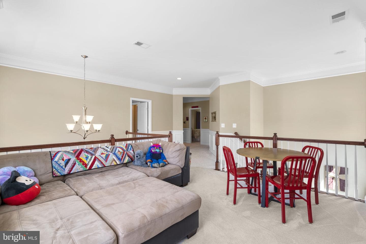 9323 Castle Hill Road photo 34