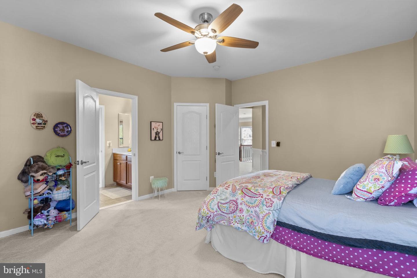 9323 Castle Hill Road photo 52