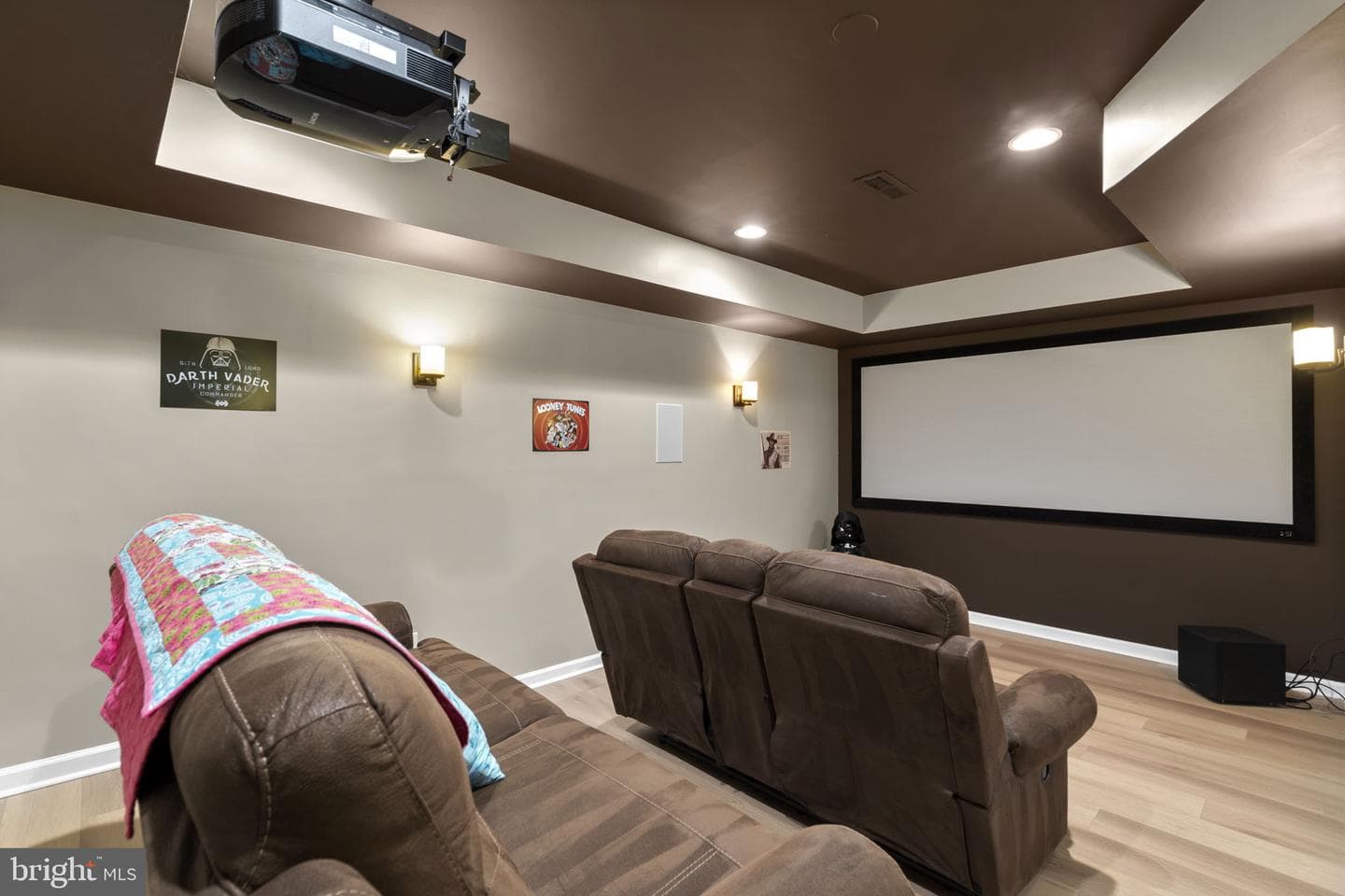 9323 Castle Hill Road photo 58