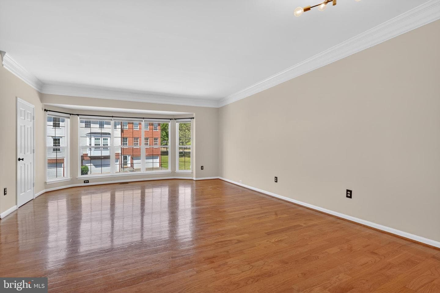 5169 Ballycastle Circle photo 5