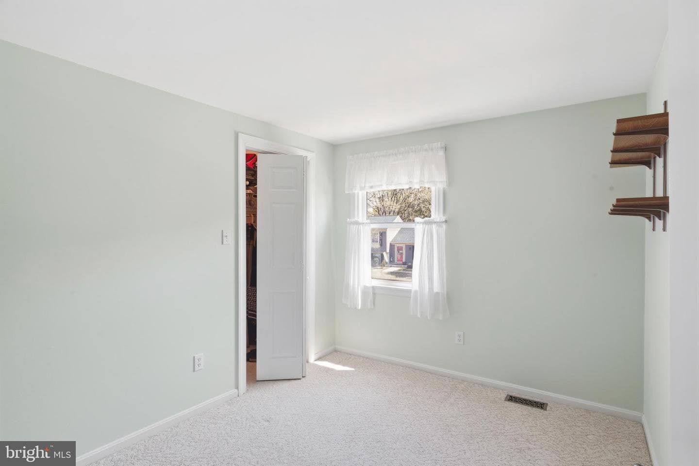 2622 Sheringham Drive photo 43