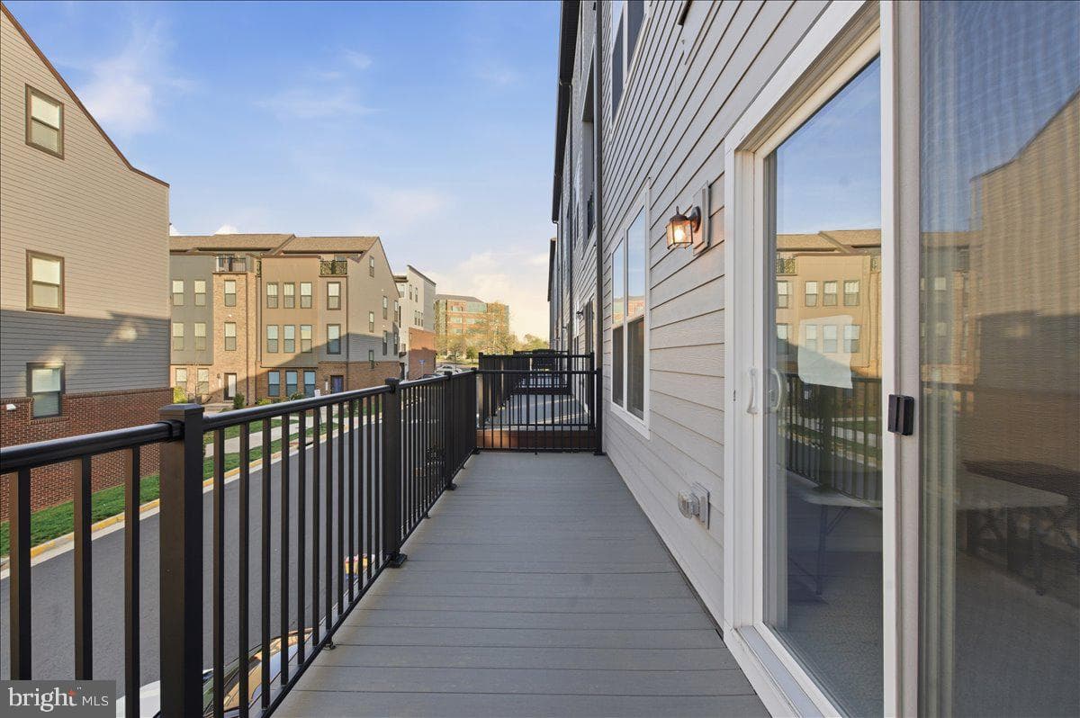 13538 Sayward Boulevard #109 photo 32