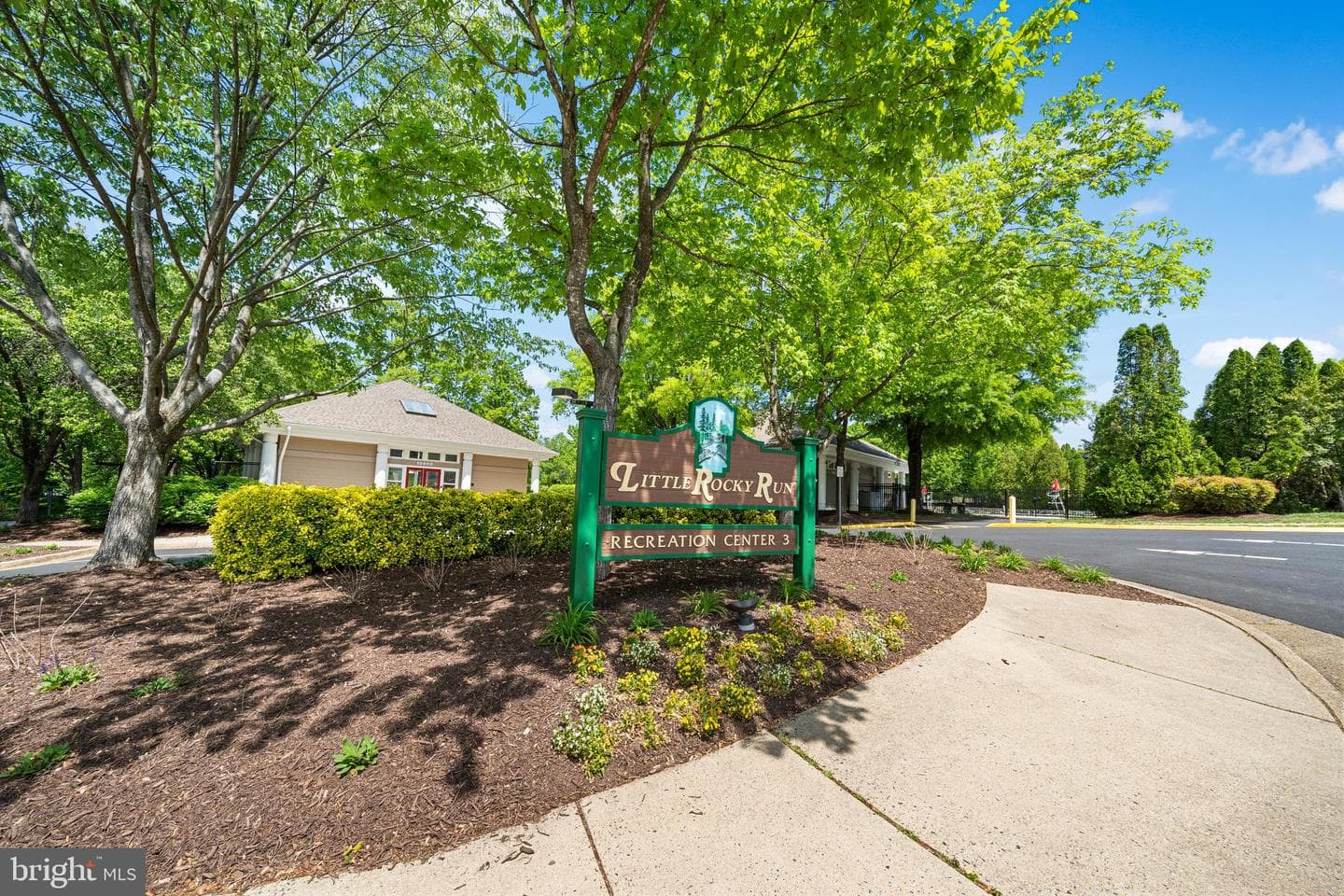 13910 Stonefield Lane photo 50