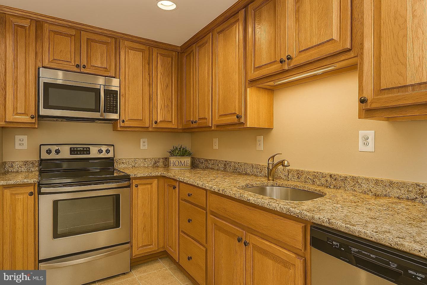 10194 Ashbrooke Court #119 photo 6