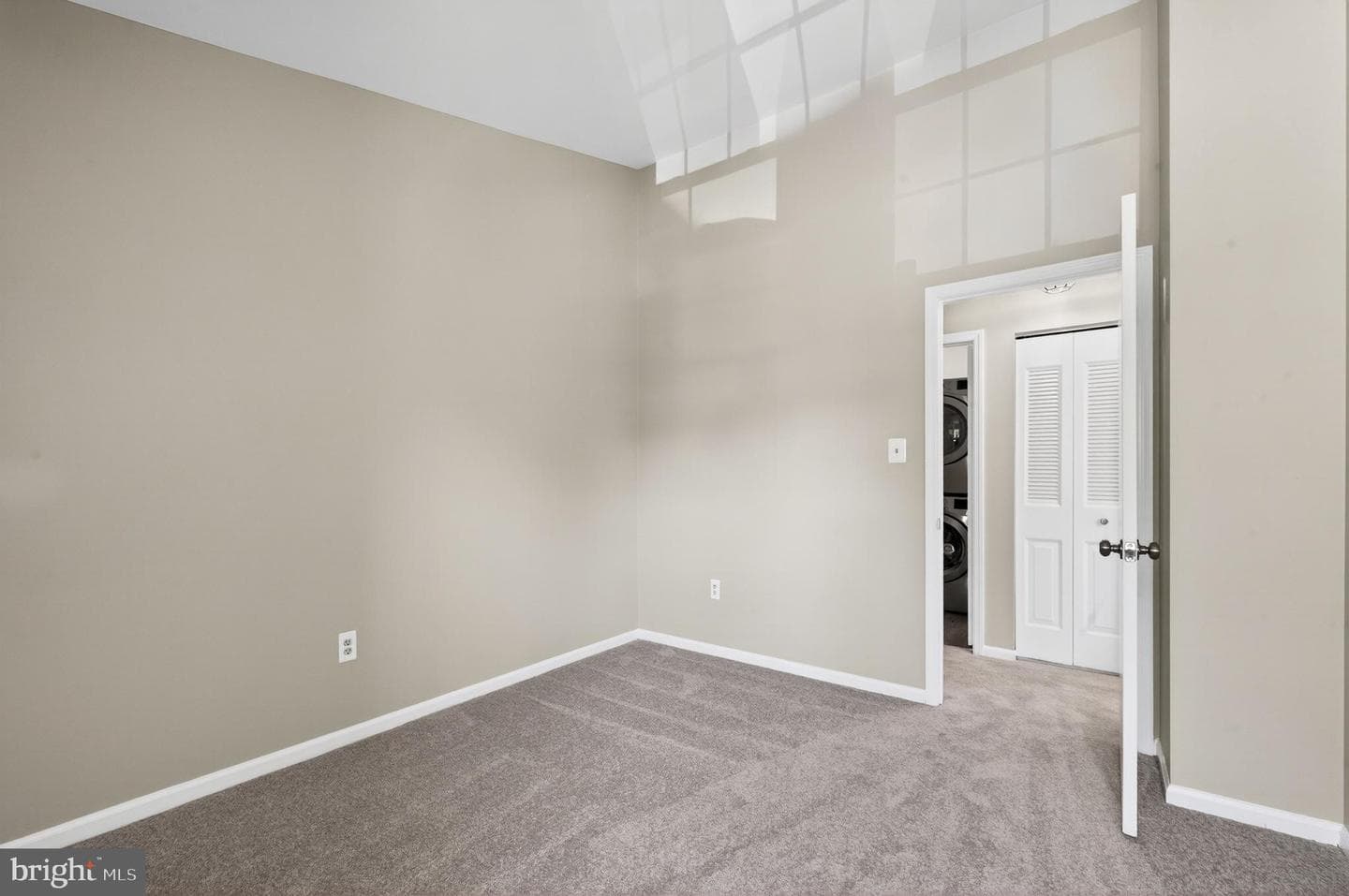 2846 Yarling Court #2846 photo 23