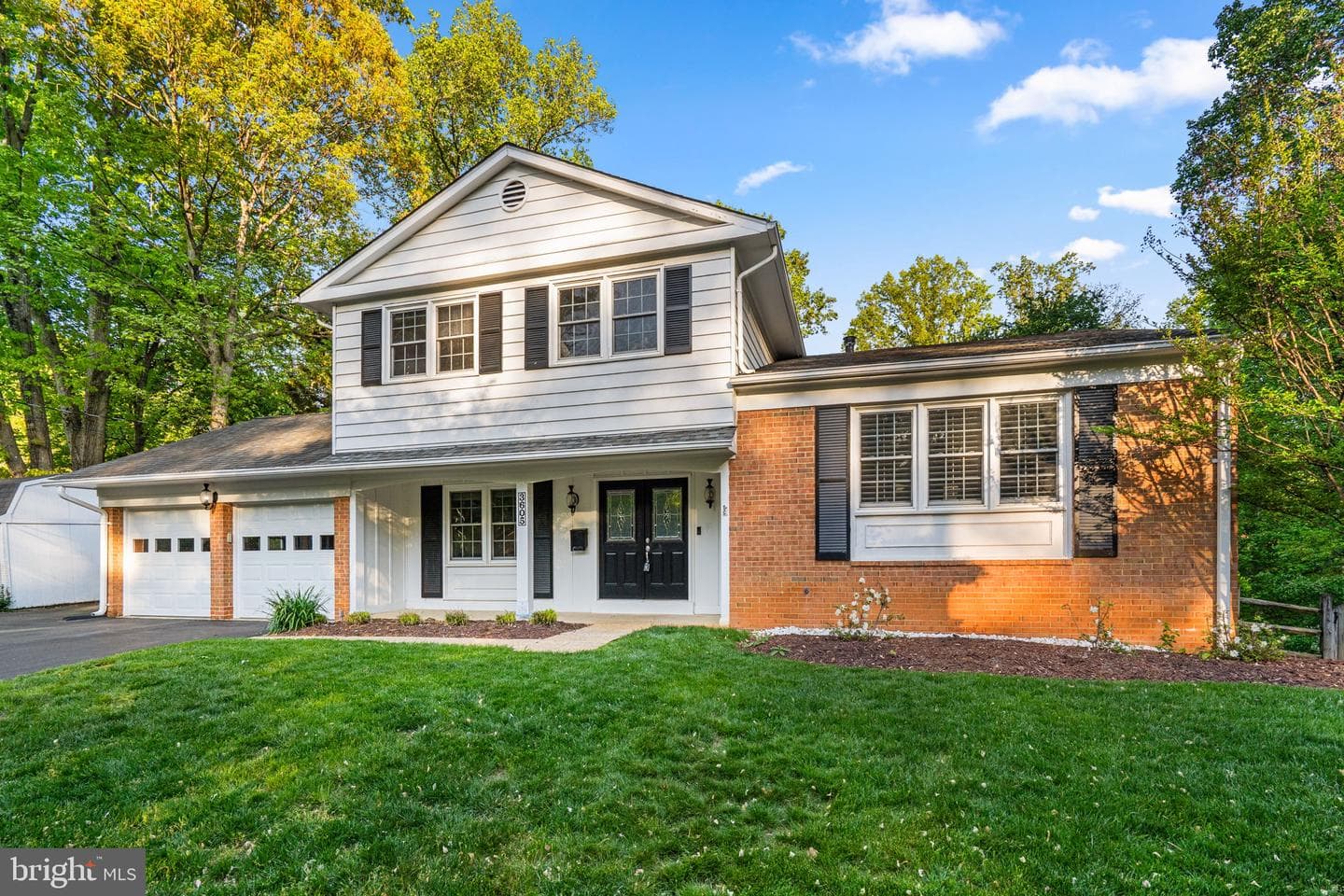 3605 Tristan Court photo 2