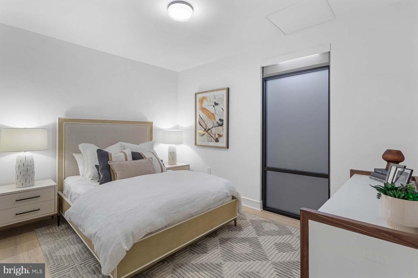 6718 Lowell Avenue #507 photo 11