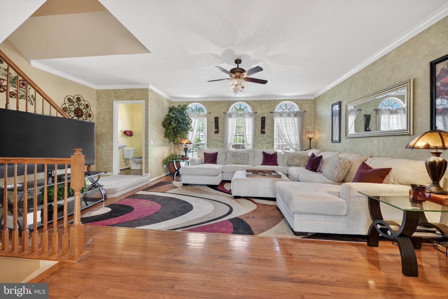 8465 Kirby Lionsdale Drive photo 2