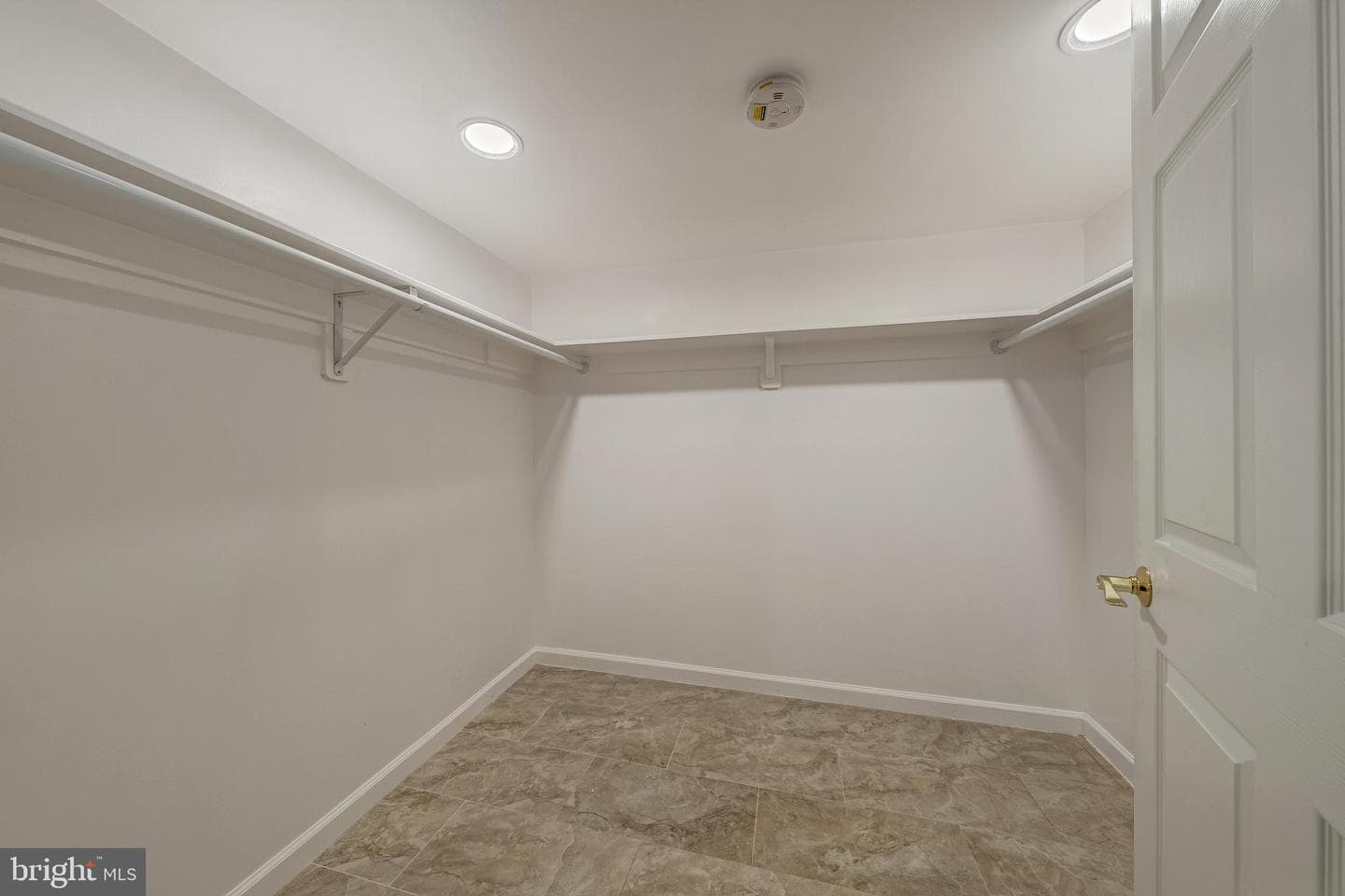 7401 Bull Run Drive photo 32