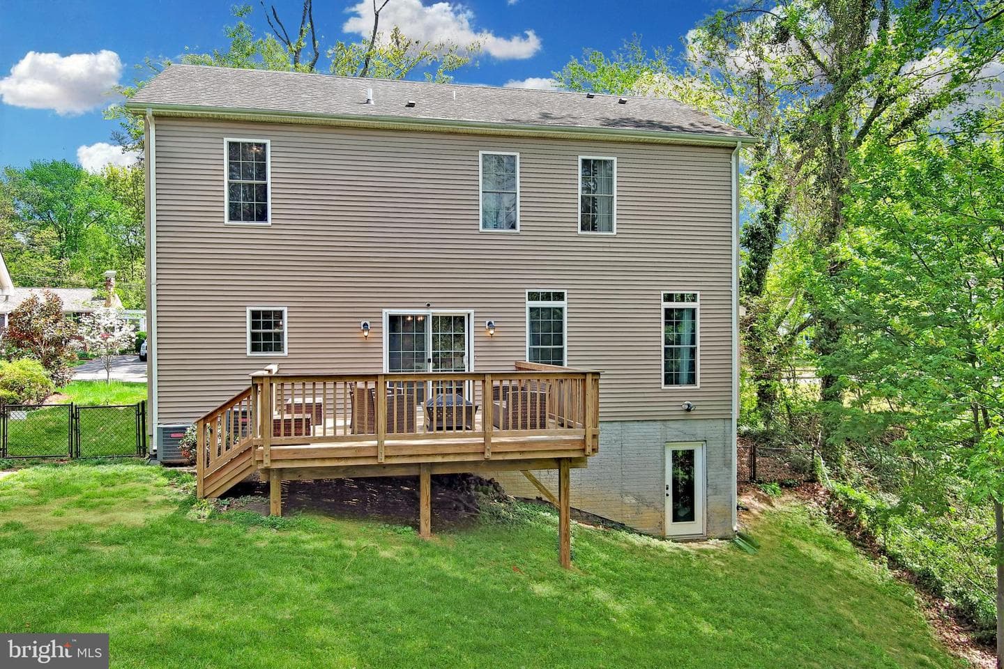 6614 Benson Drive photo 32