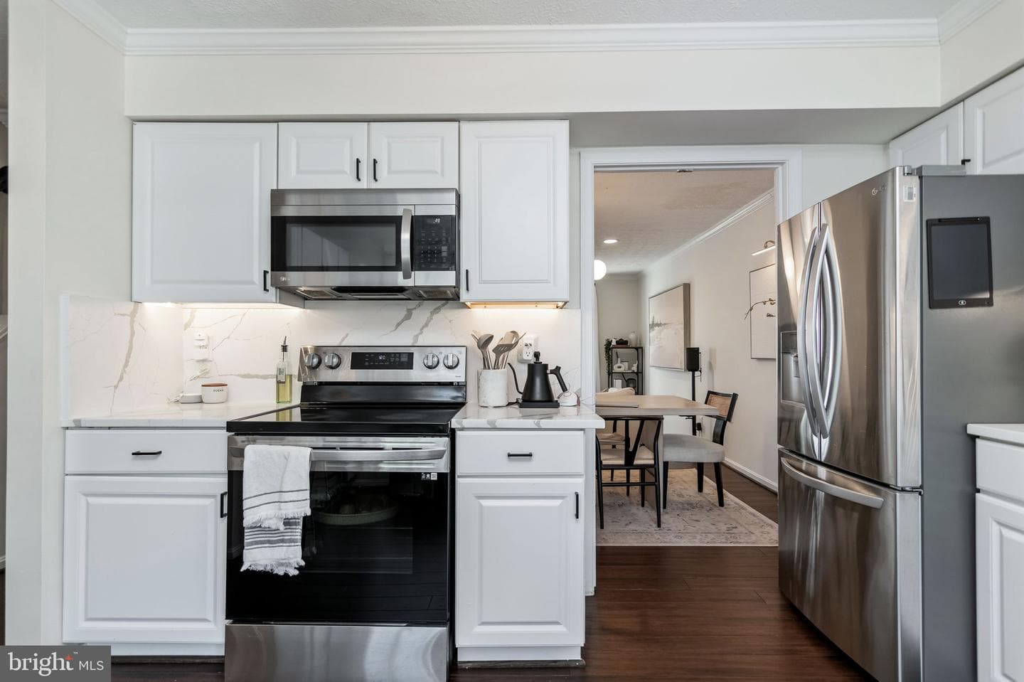 7391 Stream Way photo 12