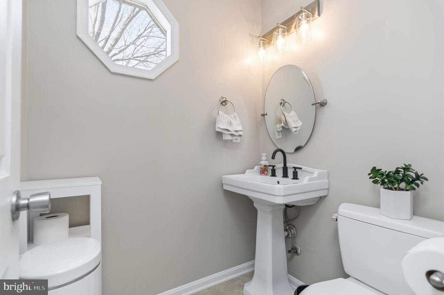 7391 Stream Way photo 33