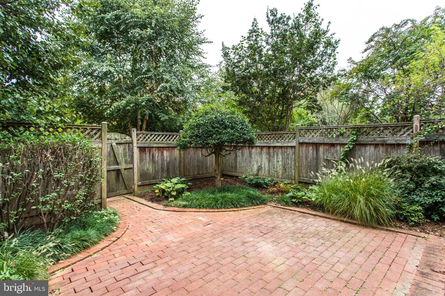 1608 Dunterry Place photo 39