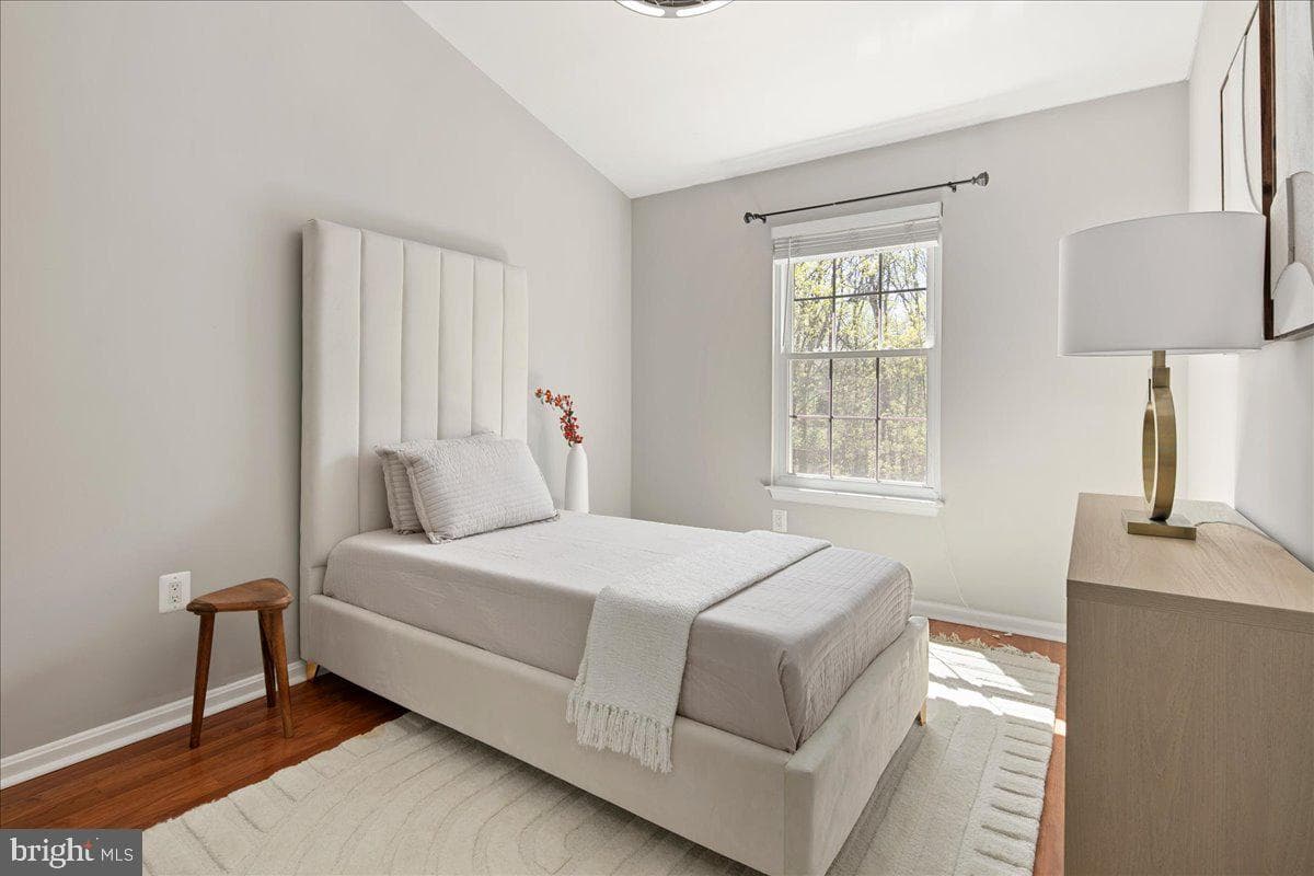 7813 Wintercress Lane photo 40