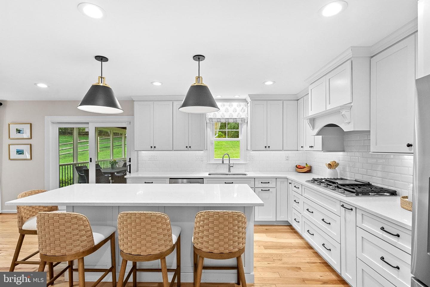 811 Follin Farm Lane photo 4