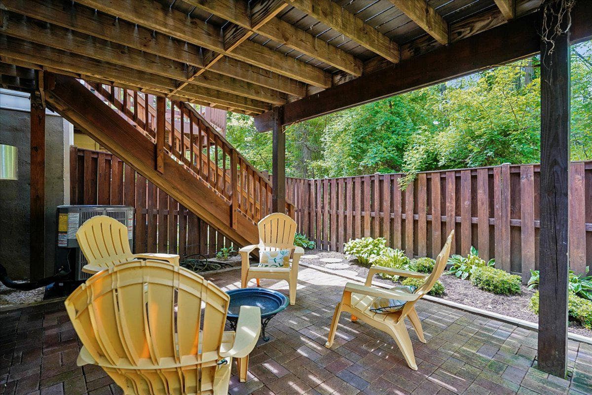 6556 Kelsey Point Circle photo 33