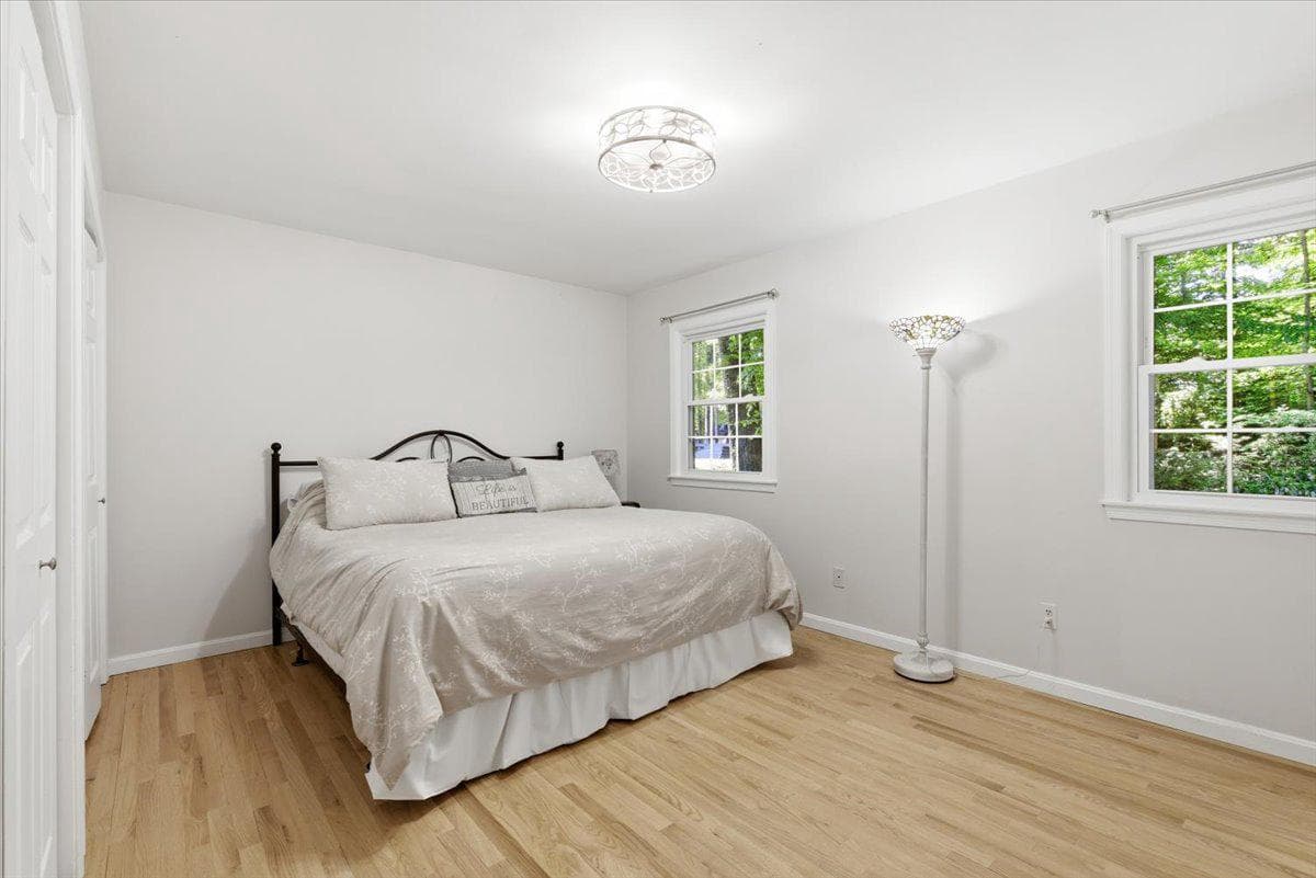 4326 Duncan Drive photo 20