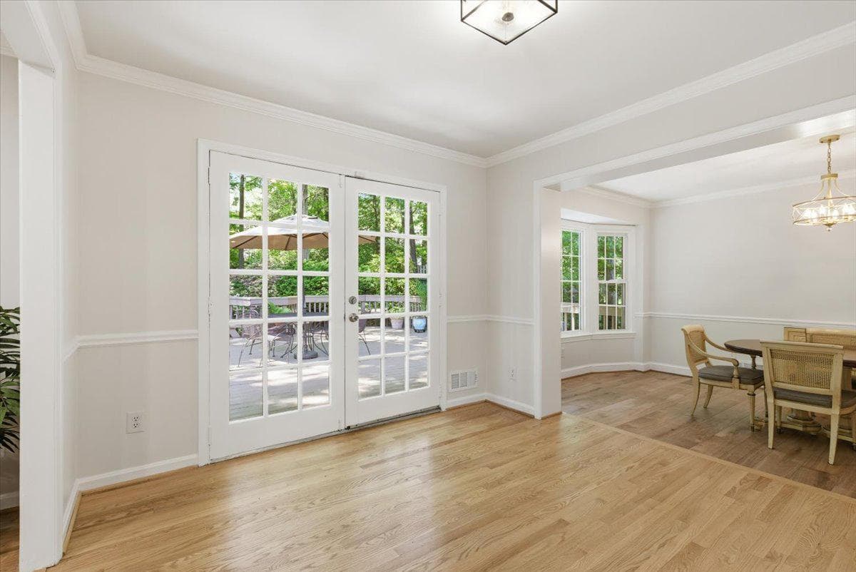 4326 Duncan Drive photo 5