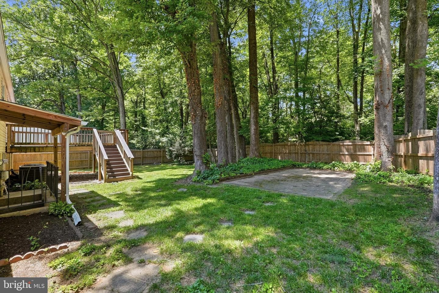 9812 Oleander Avenue photo 44